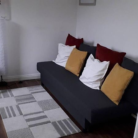 Cosy London Holiday Home מראה חיצוני תמונה