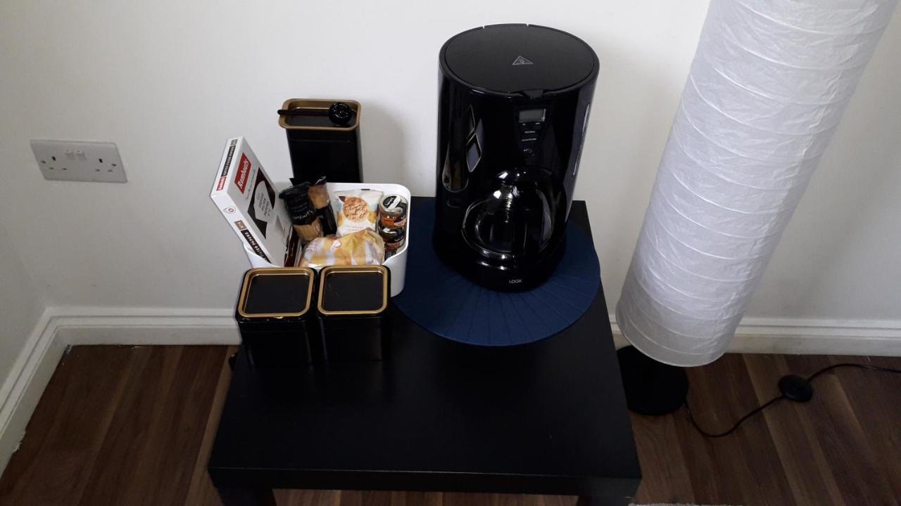 Cosy London Holiday Home מראה חיצוני תמונה