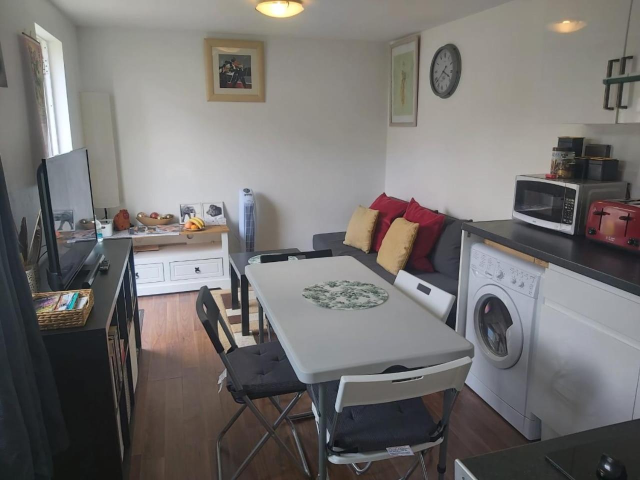 Cosy London Holiday Home מראה חיצוני תמונה